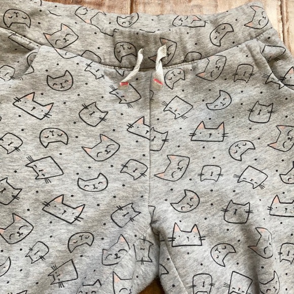 Sweatpants - Picture 3 of 3